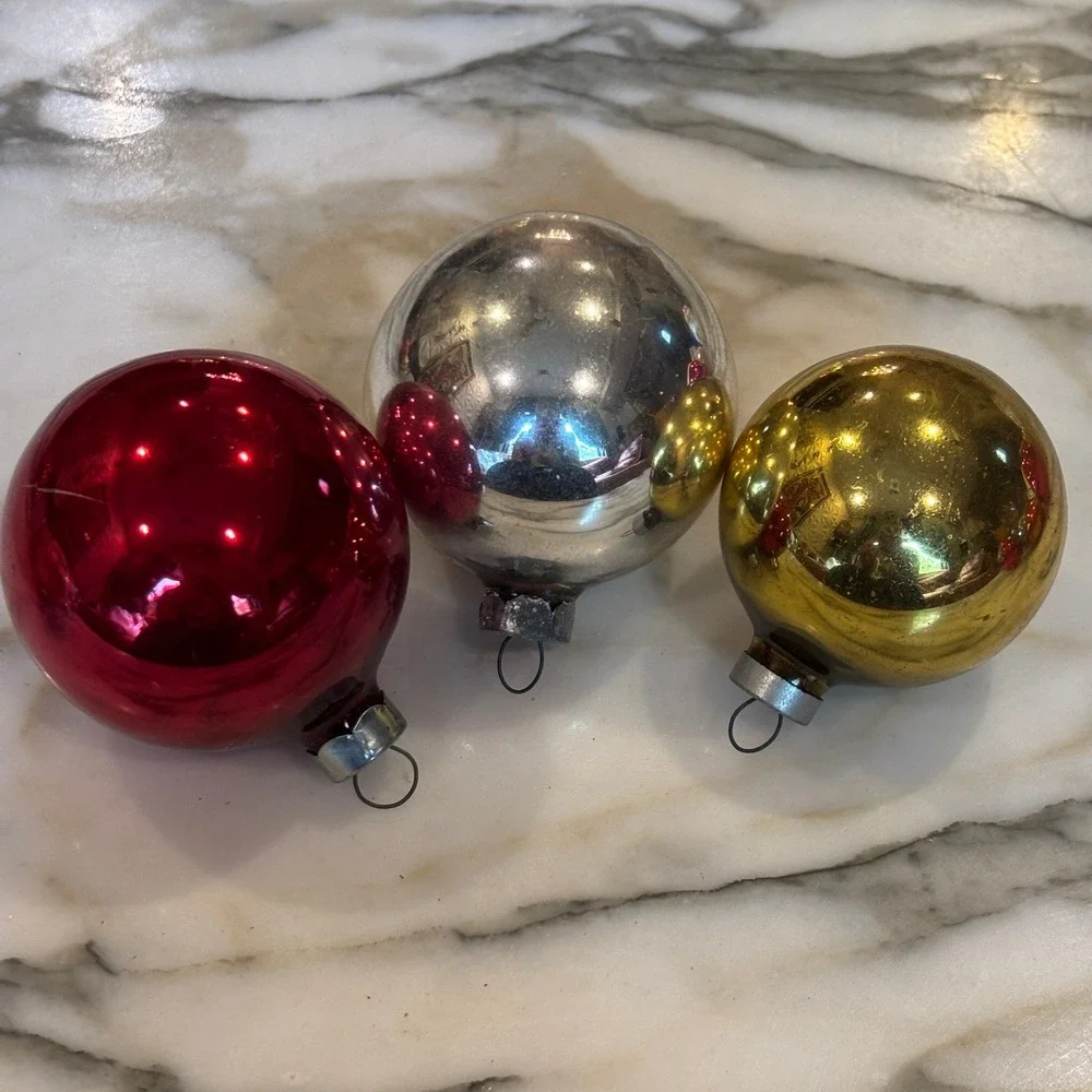 Assorted Vintage MCM Glass Ball Christmas Ornaments Red Gold Silver Set 6pc
